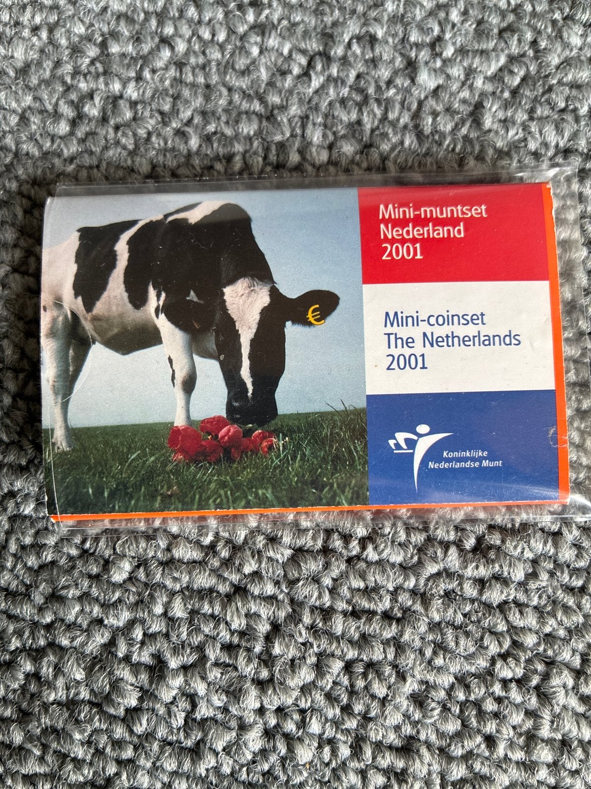 Mini-muntset Nederland 2001 - Koe met Euroteken, Postzegels en Munten, Munten | Nederland, Ophalen of Verzenden, Koningin Beatrix