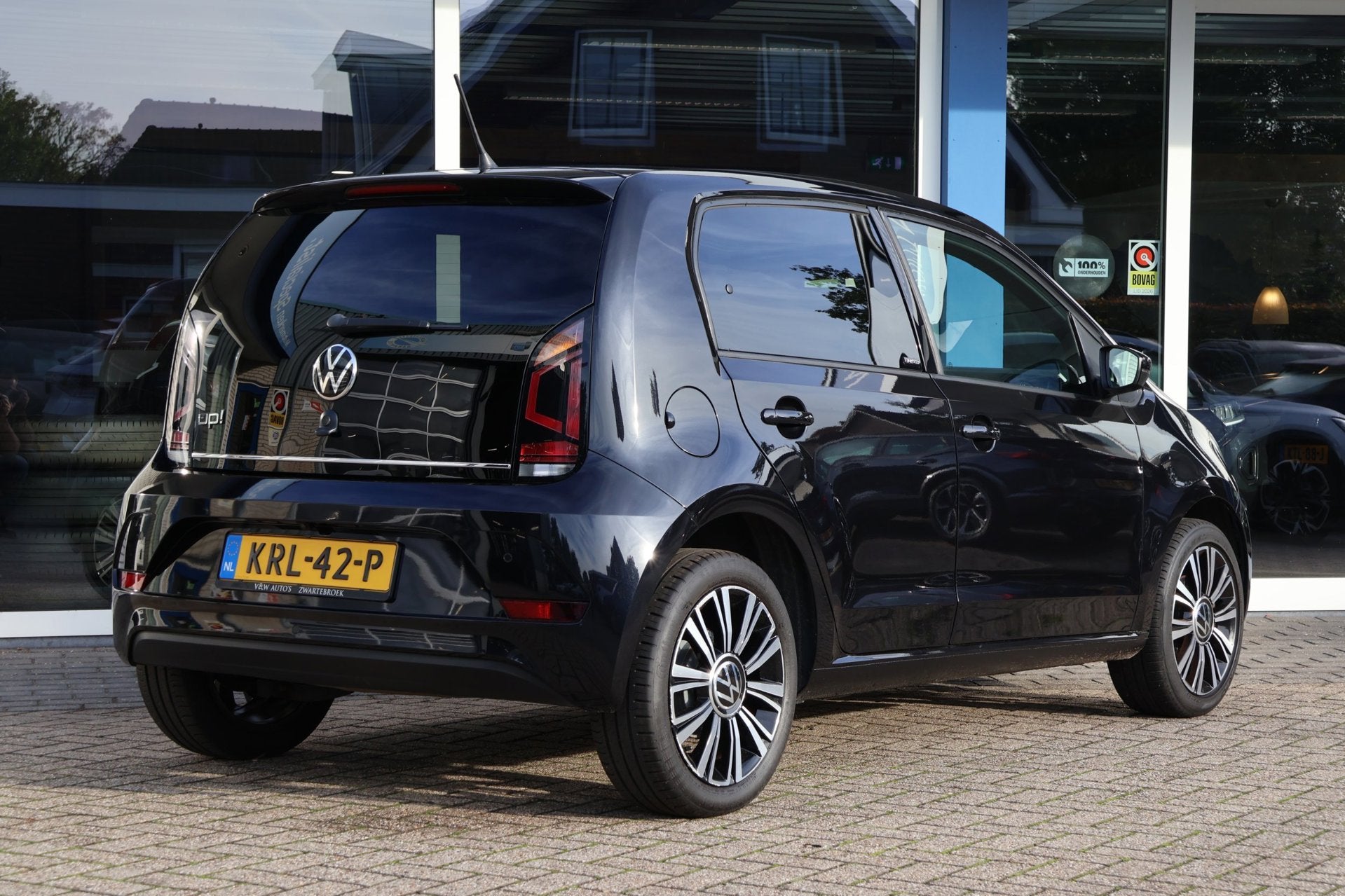 Foto 9 van Volkswagen UP! United Achteruitrijcamera Cruise-control Stoe