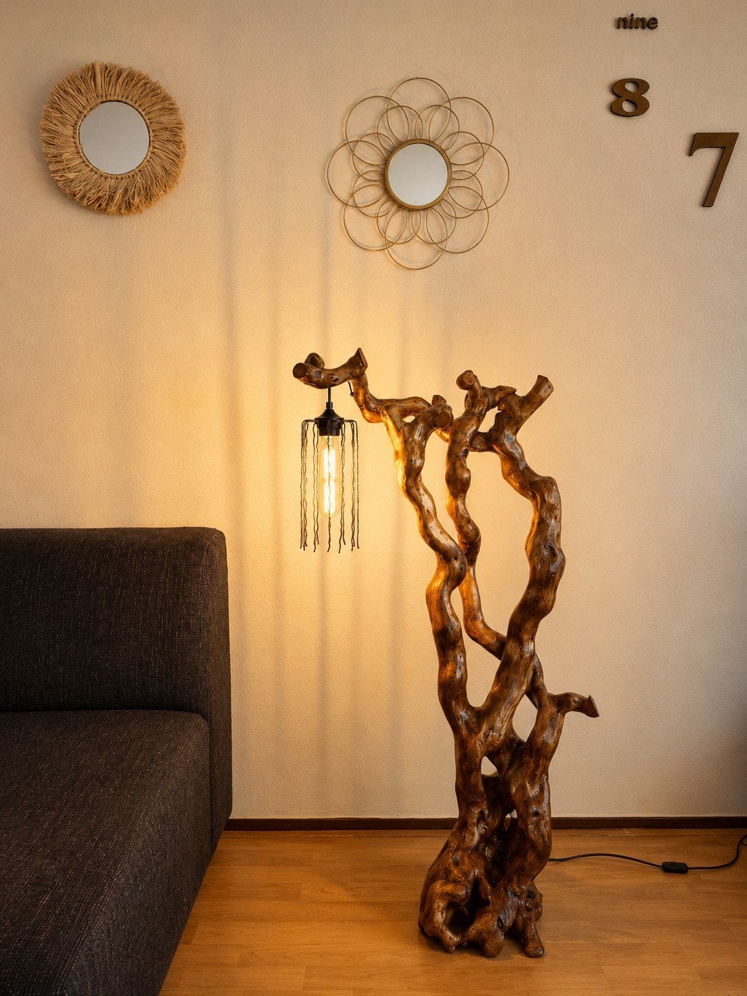 Unieke handgemaakte vloerlamp van wortelhout, Huis en Inrichting, Lampen | Vloerlampen, 100 tot 150 cm, Nieuw, Ophalen of Verzenden