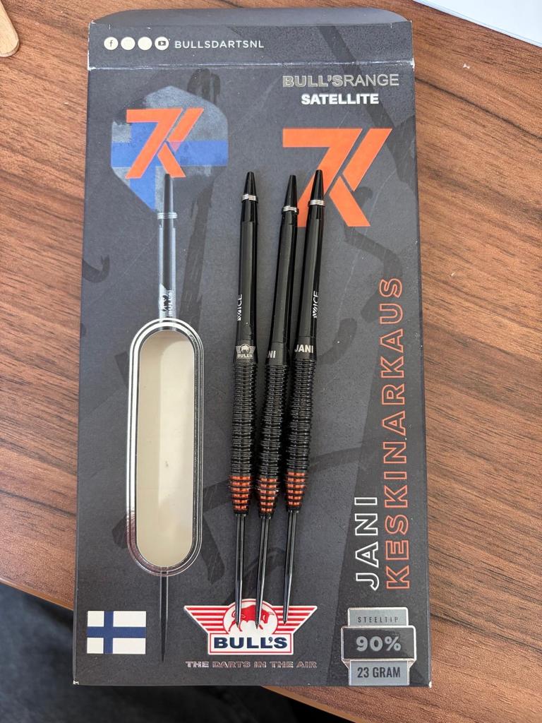 Bull's Jani Keskinarkaus 90% Dartpijlen 23 gram, Ophalen, Zo goed als nieuw, Pijlen