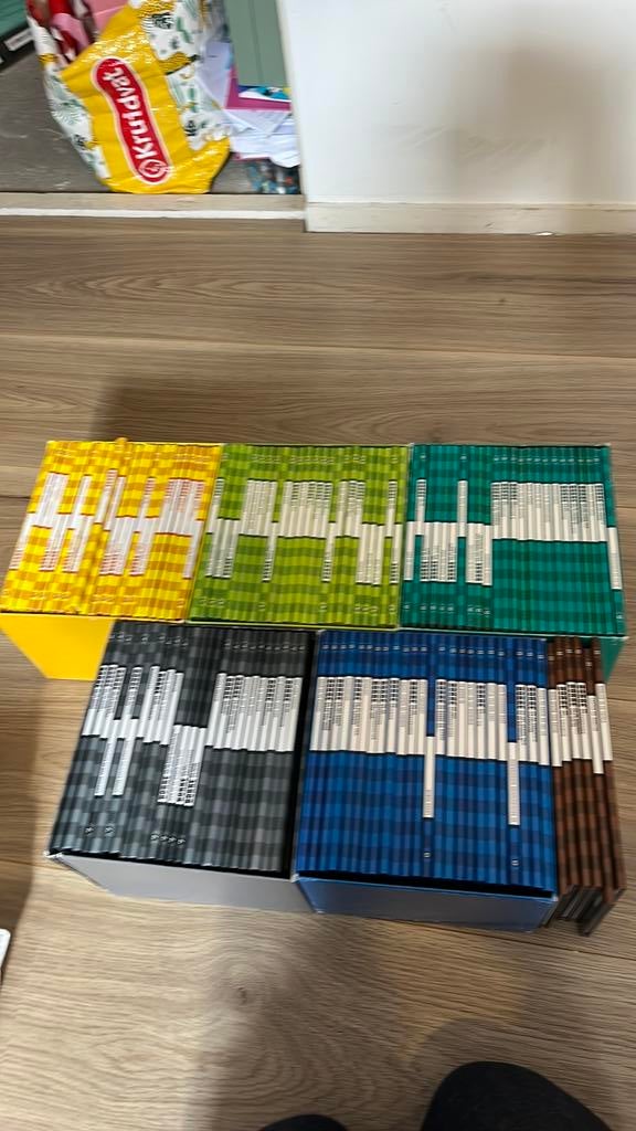 Borre leesboeken, Ophalen, Zo goed als nieuw, Fictie algemeen
