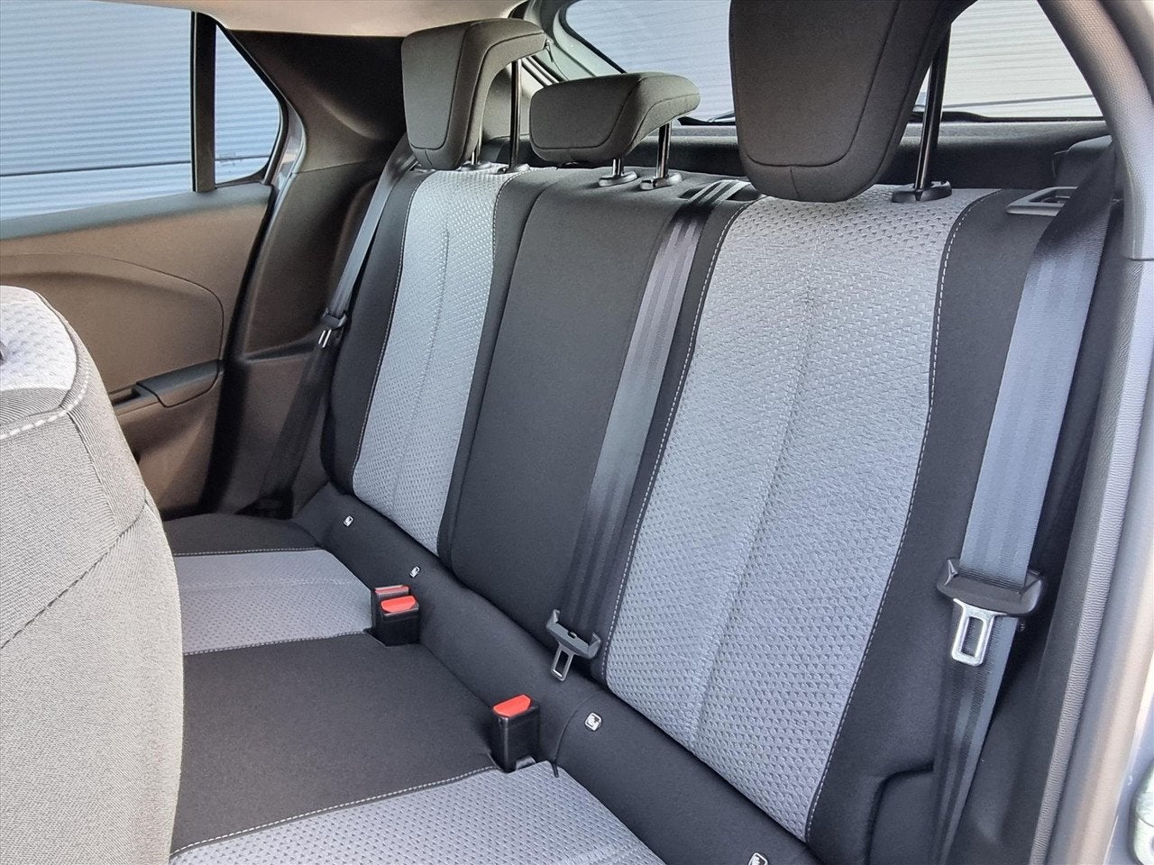 Foto 11 van Opel CORSA-E Electric 51kWh 156pk Edition | VOORRAAD VOORDEE