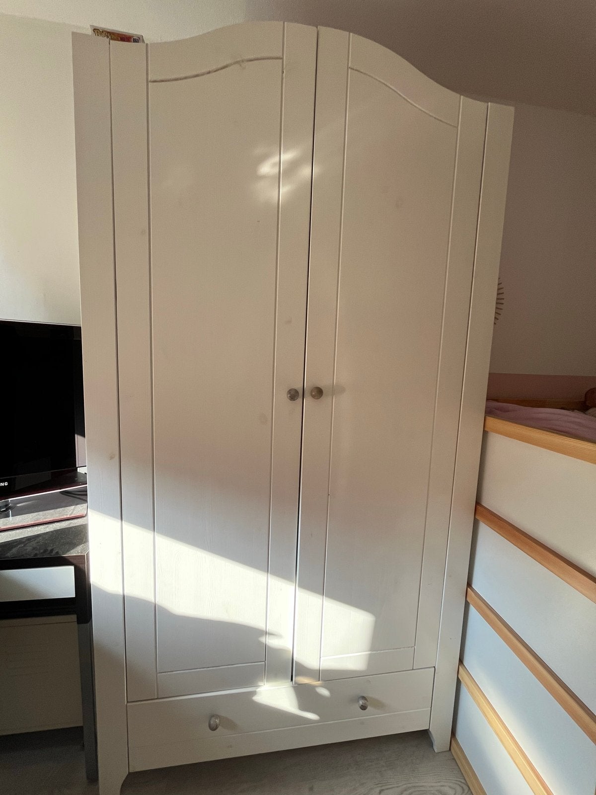 Witte kledingkast met lades en hangruimte, Ophalen, Gebruikt, 100 tot 150 cm, 200 cm of meer