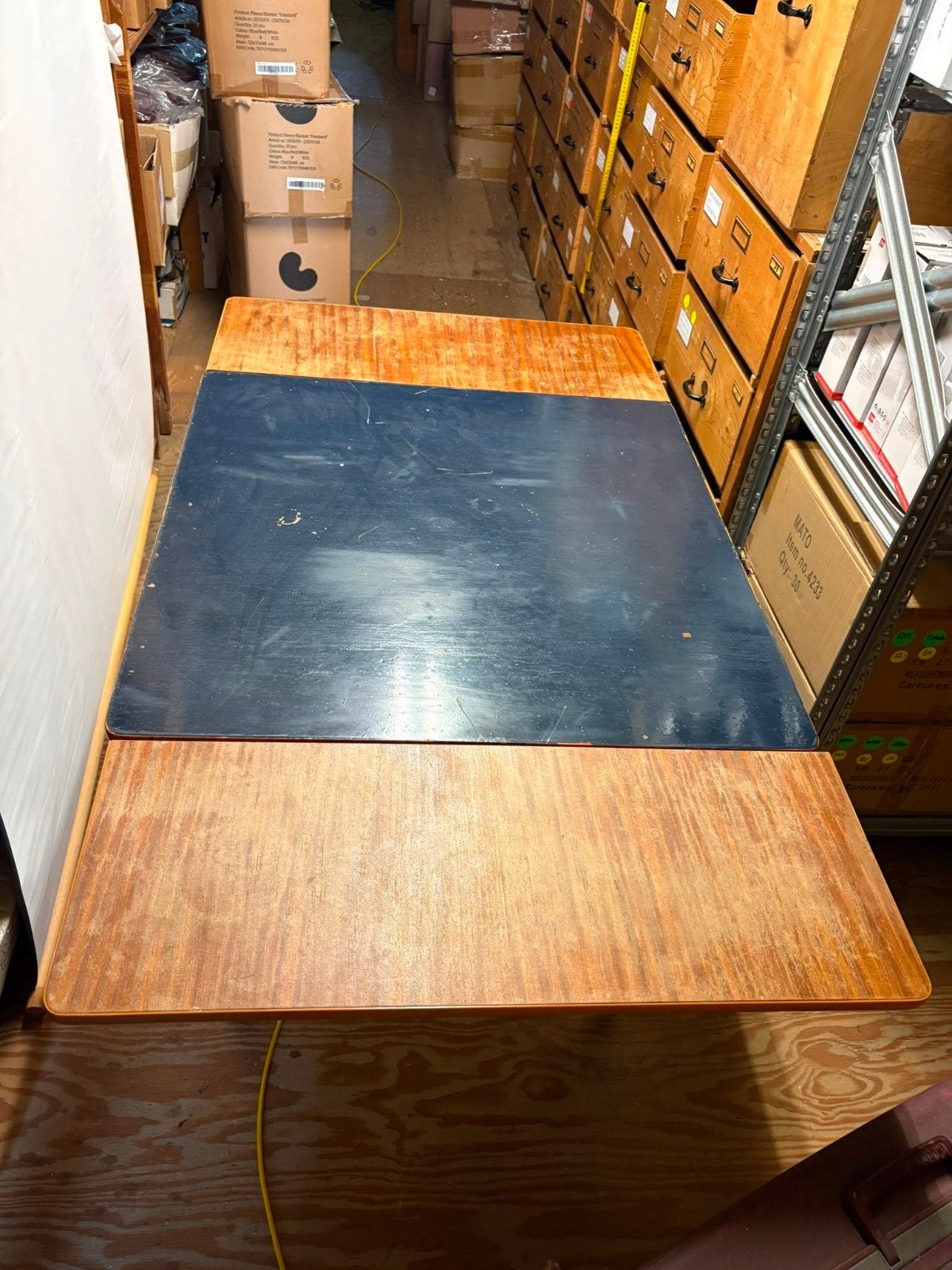 Uitschuifbare eettafel/werktafel - 80x80cm tot 140x80cm, Ophalen, Gebruikt, Overige materialen