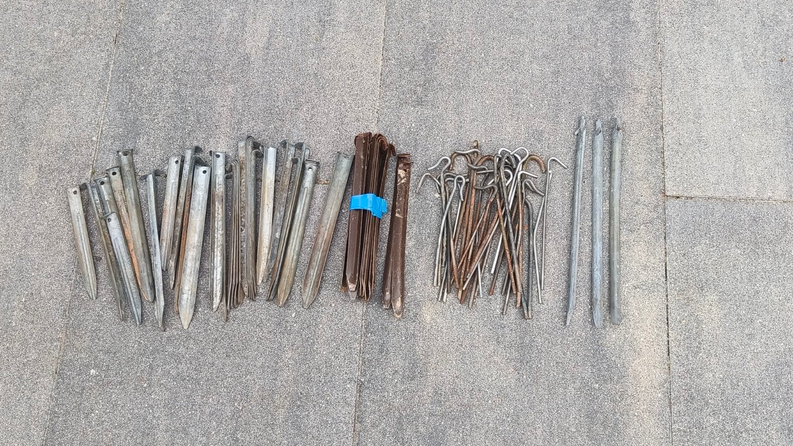 Diverse tent haringen - set voor kamperen, Ophalen of Verzenden