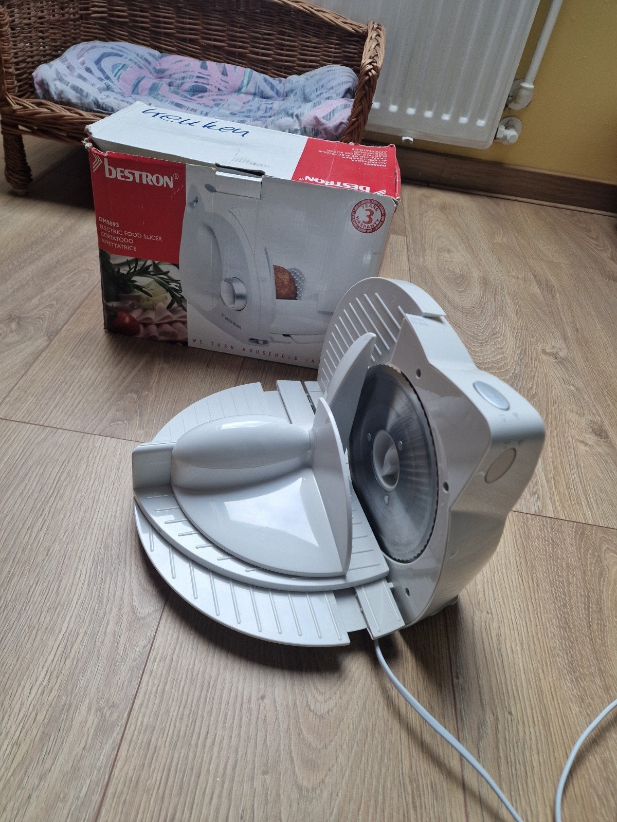 Bestron Elektrische Voedselsnijder - Perfect voor Thuis, Ophalen of Verzenden, Gebruikt