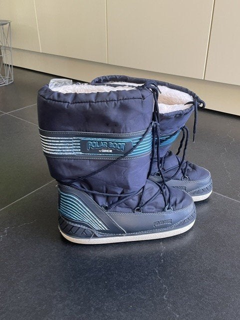 Snowboots / sneeuwlaarzen donkerblauw mt 46, Ophalen, Zo goed als nieuw, Polar boots