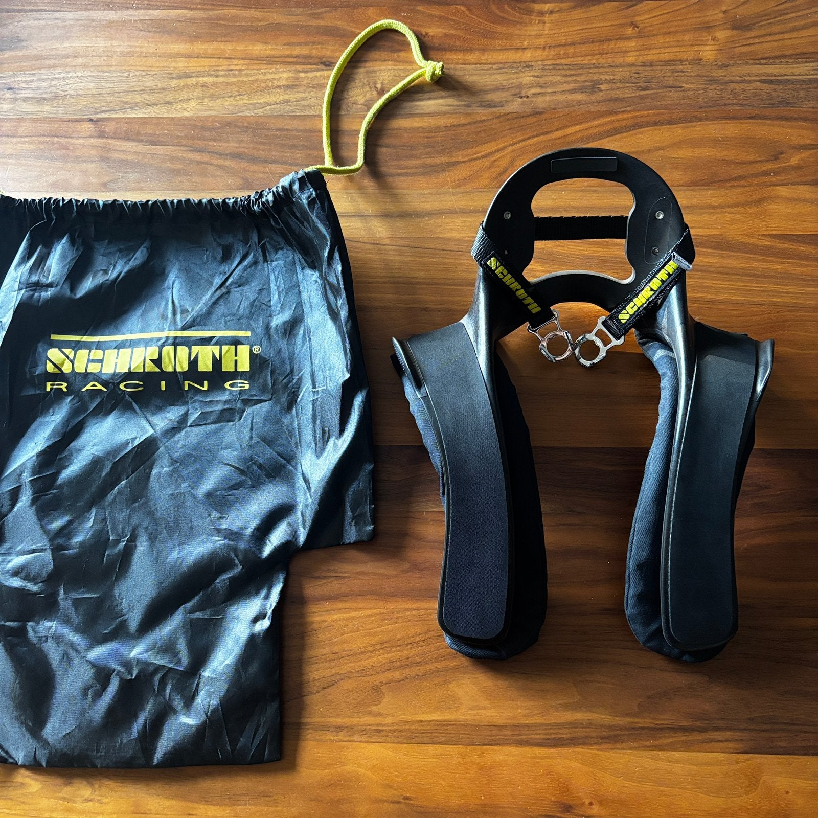 Schroth SHR Super Sport XLT FHR/HANS 20 ,2x gebruikt, Ophalen of Verzenden