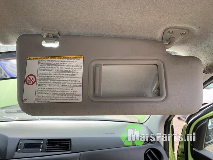 Zonneklep van een Daihatsu Cuore, Auto-onderdelen, Gebruikt, Daihatsu, -, -