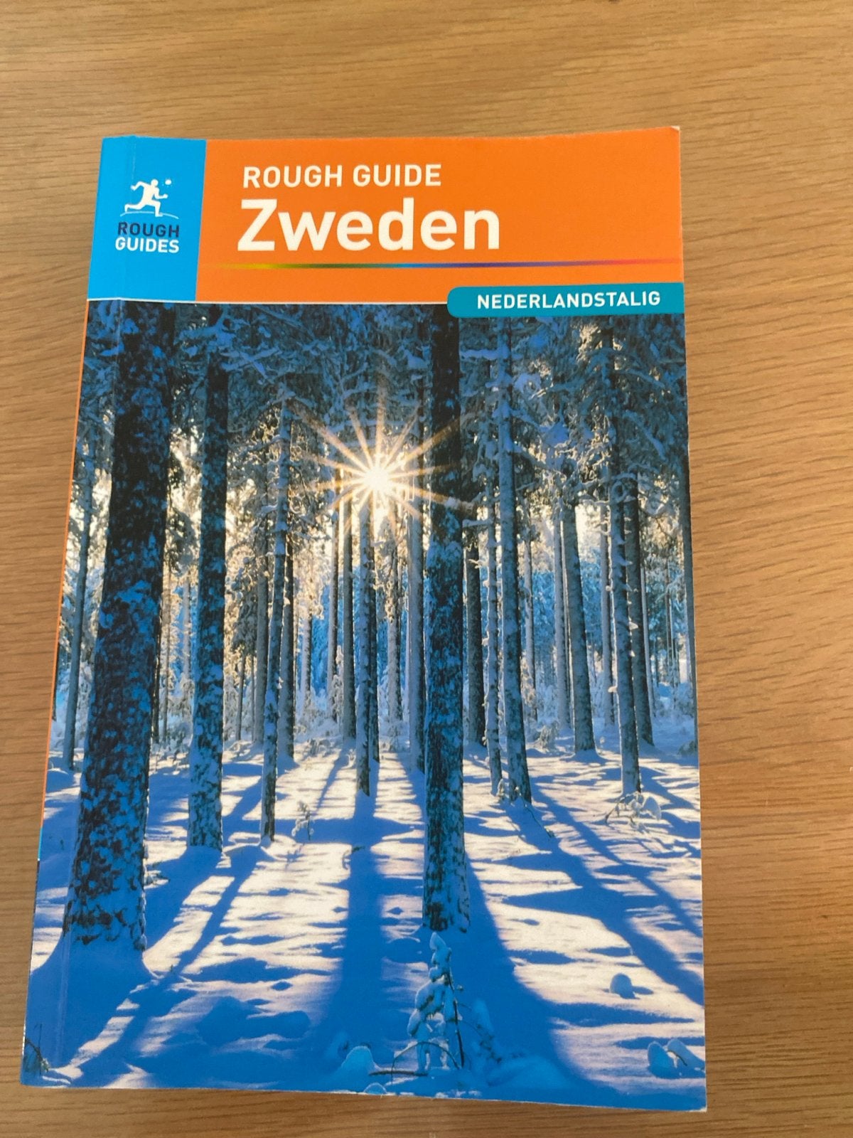 Rough Guide Zweden - Nederlandstalig Reisgids, Rough Guide, Europa, Ophalen of Verzenden, Zo goed als nieuw