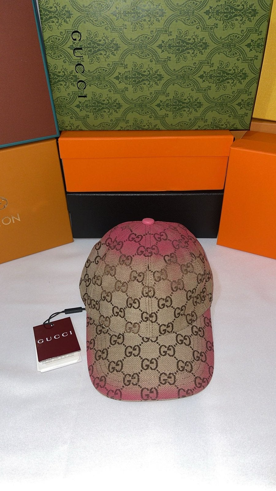 Roze Gucci pet, met kaartje en doos, Ophalen of Verzenden, Nieuw, One size fits all, Pet