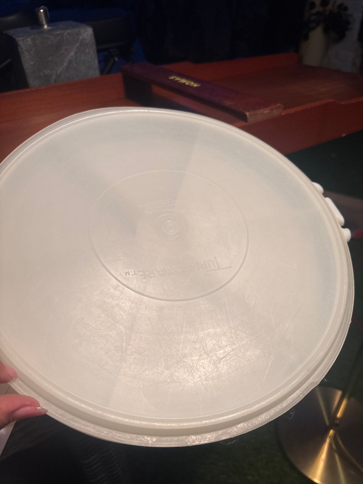 Tupperware Serveerschaal met 6 vakken en deksel, Huis en Inrichting, Keuken | Tupperware, Ophalen, Gebruikt, Schaal, Wit