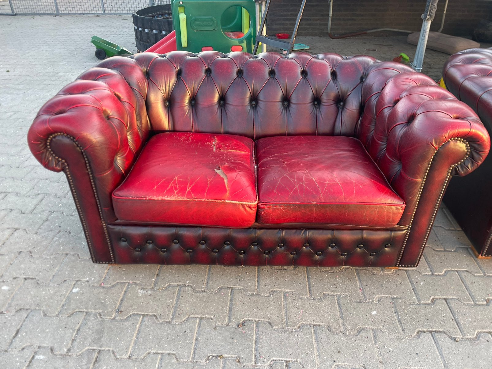 chesterfield banken. 2 en 3 zit’s, Ophalen, Zo goed als nieuw, 75 tot 100 cm