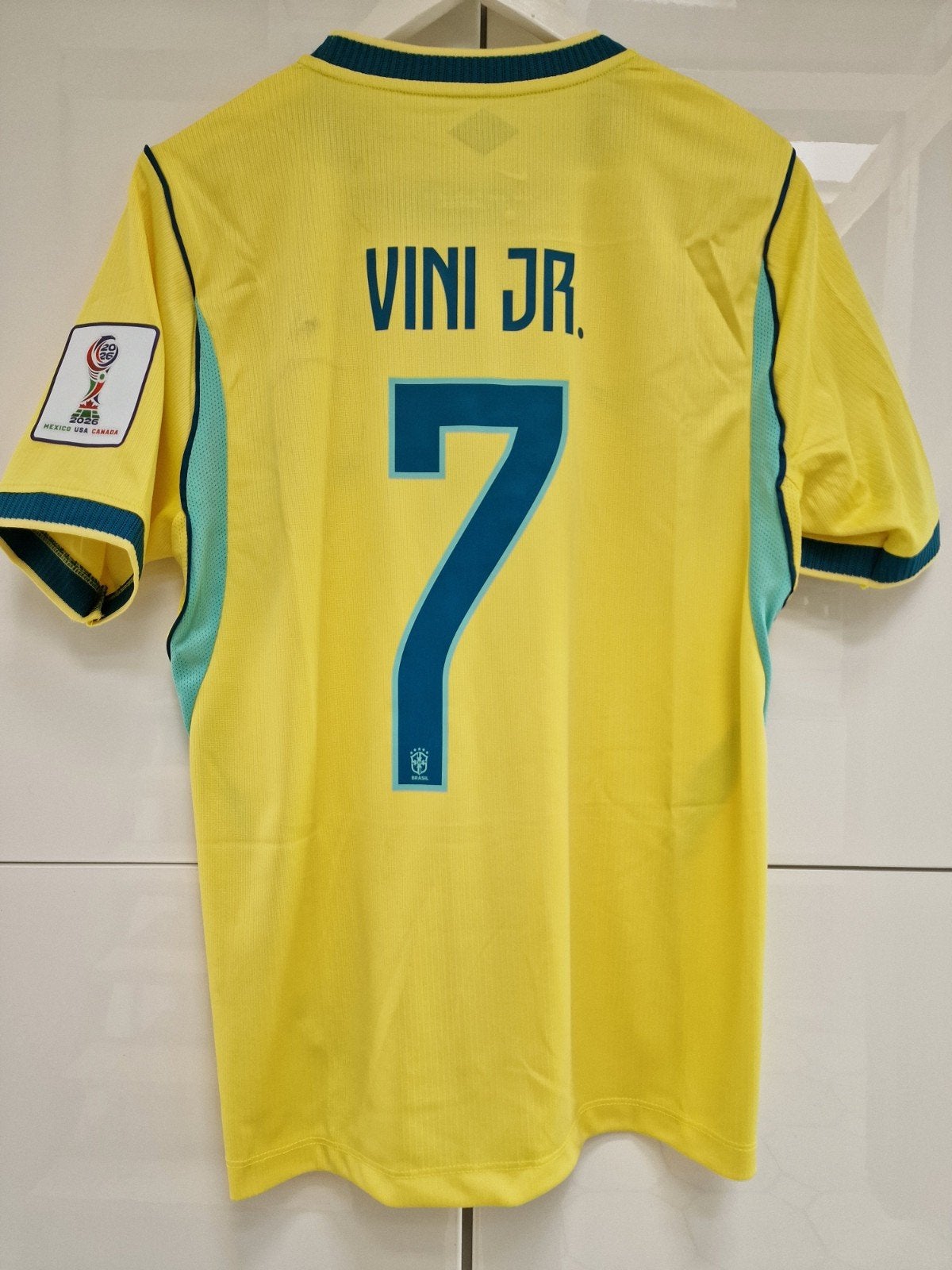 Nieuw WK 2026 Vinicius Brazilie maat M, Ophalen of Verzenden, Nieuw, Shirt