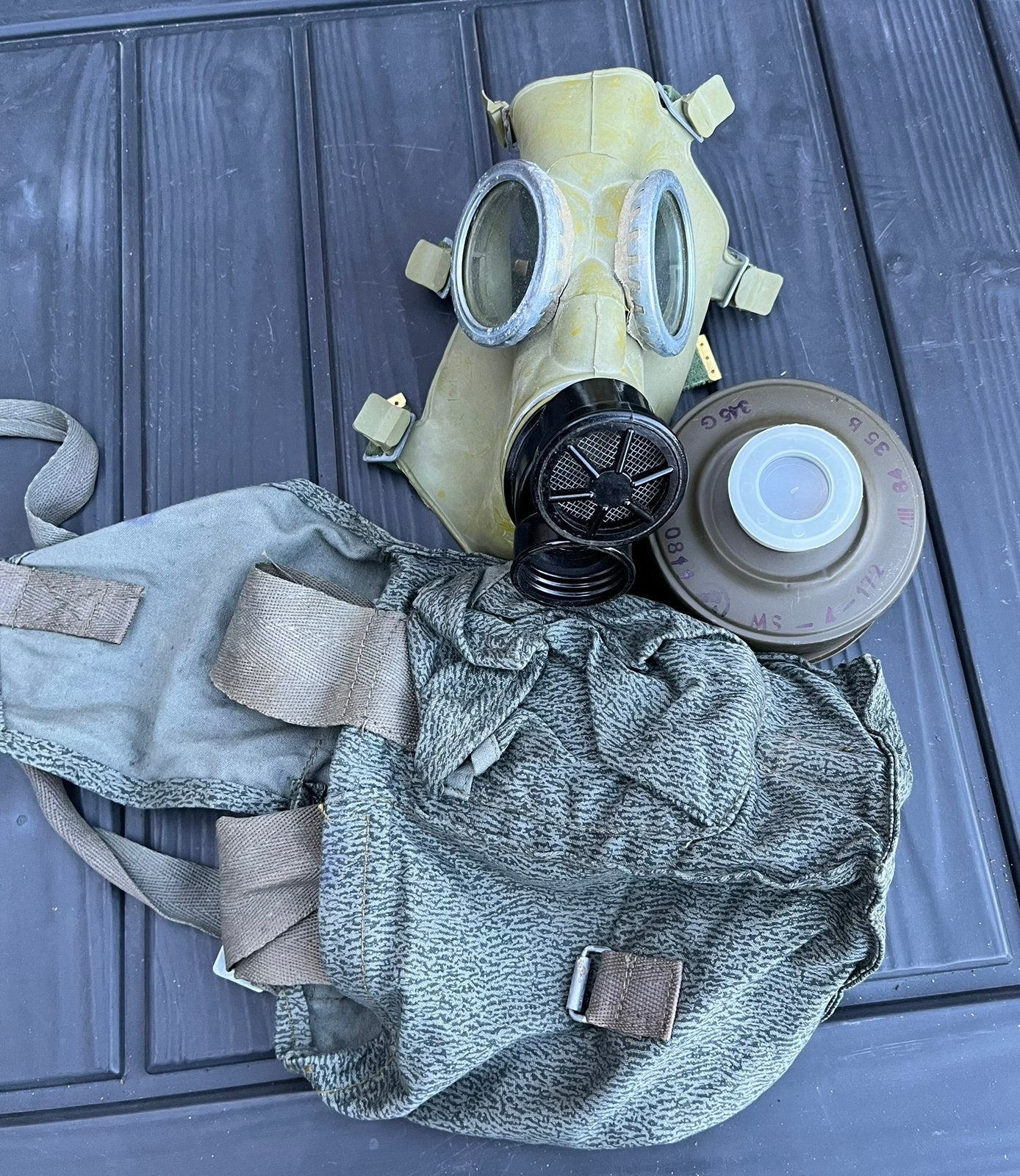 Pools MC1 gasmasker in camo draagtas, Verzamelen, Militaria | Algemeen, Ophalen of Verzenden, Landmacht, Nederland