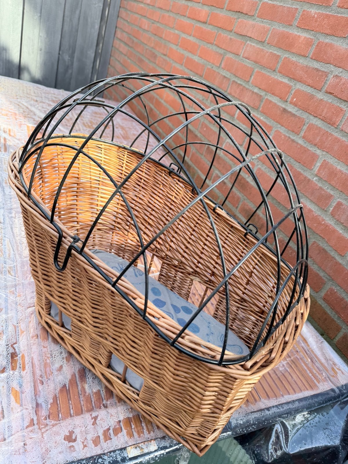 Honden fiets maand, Ophalen, Gebruikt