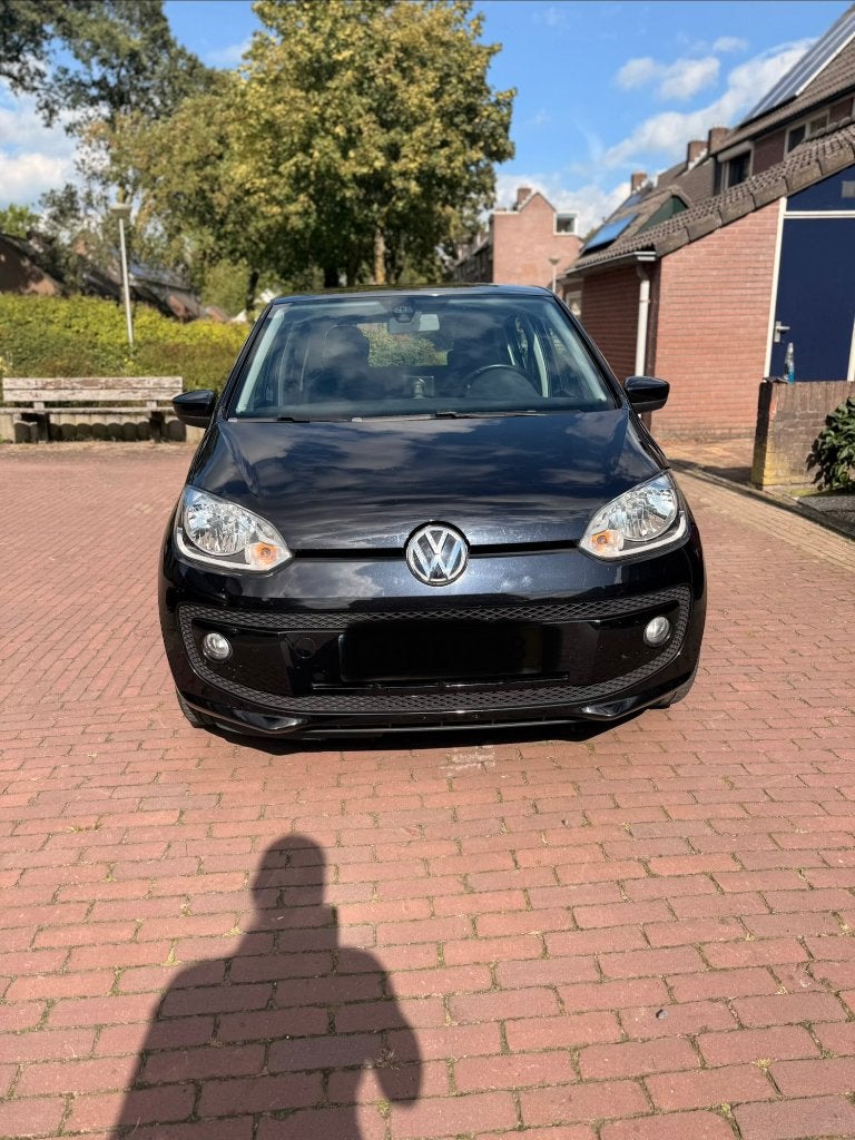 Volkswagen up! 1.0 44KW 2013 Zwart, Voorwielaandrijving, Dealer onderhouden, Stof, 840 kg
