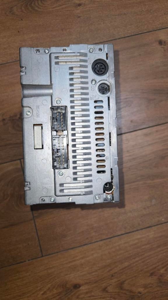 Volvo C70 2001 SC805 radio met versterker 4x 60W, Ophalen of Verzenden