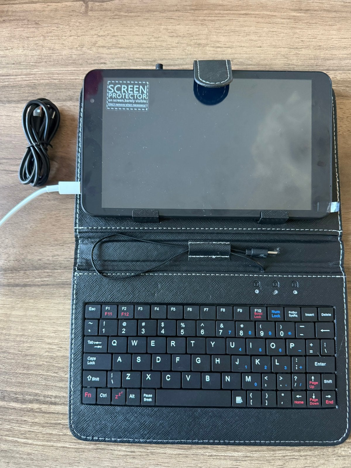 Tablet met toetsenbord Rohs yc-08p, Usb-aansluiting, 8 inch, Ophalen of Verzenden, Zo goed als nieuw