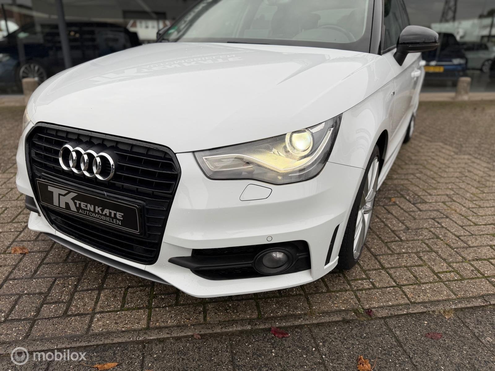 Audi A1 Sportback 1.4 TFSI Pro Line S, Auto's, Euro 5, Xenon verlichting, 4 cilinders, 4 stoelen