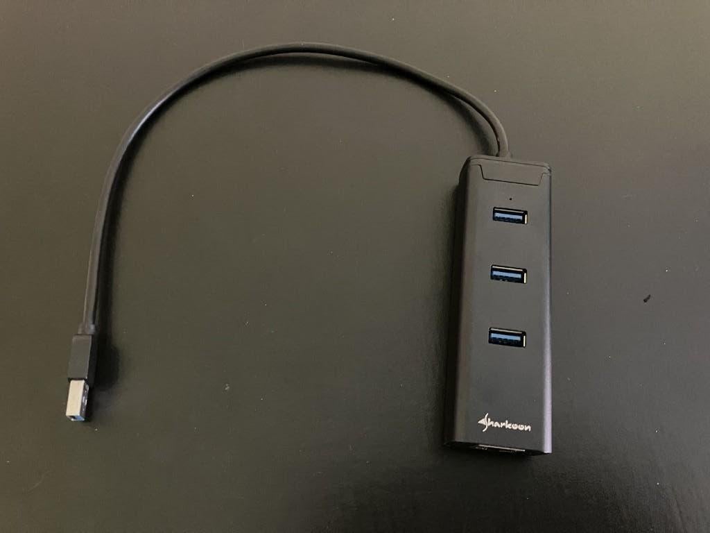Sharkoon 3-Poort USB 3.0 Hub + RJ45 Ethernet Adapter Zwart, Laptop, Sharkoon, Ophalen of Verzenden, Zo goed als nieuw