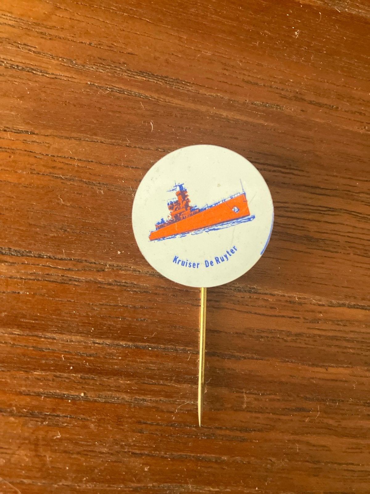 Vintage Speldje Kruiser De Ruyter, Ophalen of Verzenden, Gebruikt, Transport, Speldje of Pin