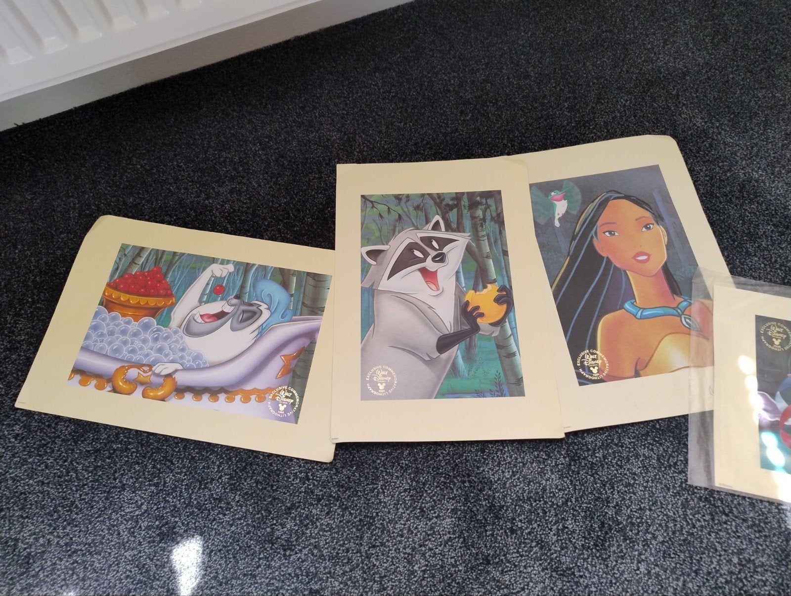 Disney Commemorative Lithographs - Pocahontas & Zeemeermin, Ophalen of Verzenden, Pocahontas of Kl. Zeemeermin, Zo goed als nieuw
