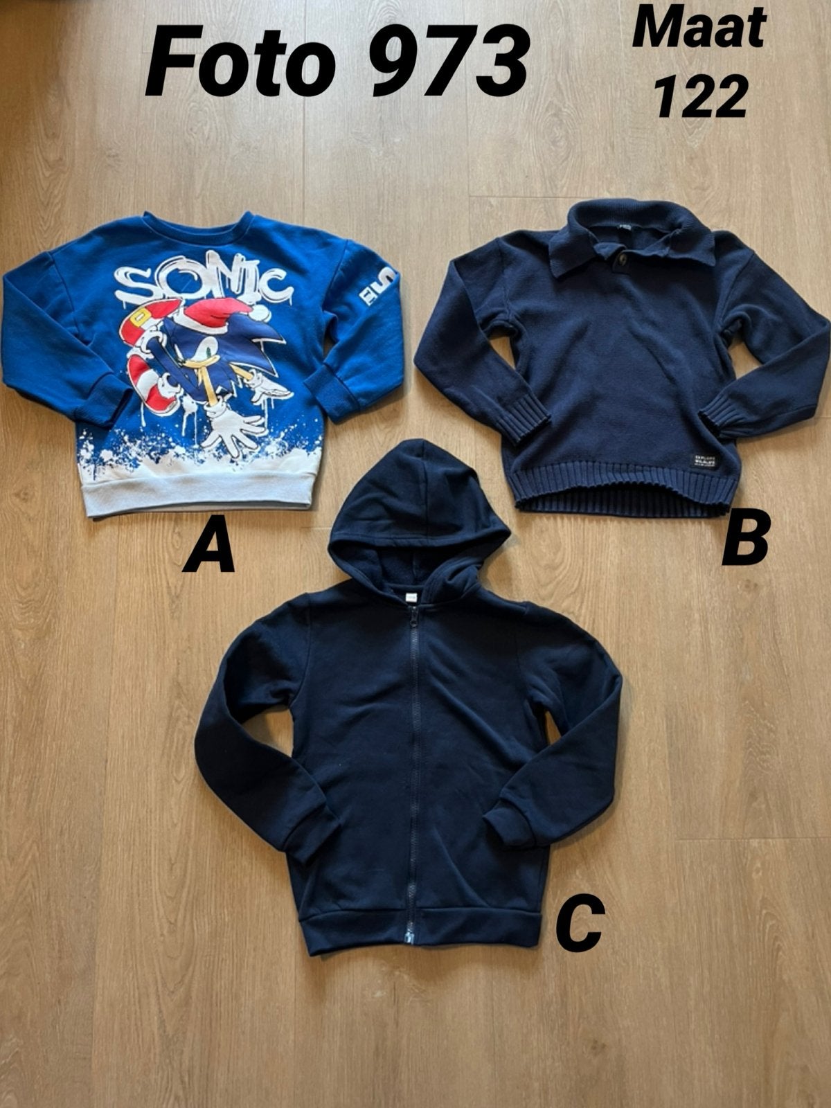 Trui jongen maat 122 zgan *foto 973*, Kinderen en Baby's, Kinderkleding | Maat 122, Ophalen of Verzenden, Zo goed als nieuw, Jongen