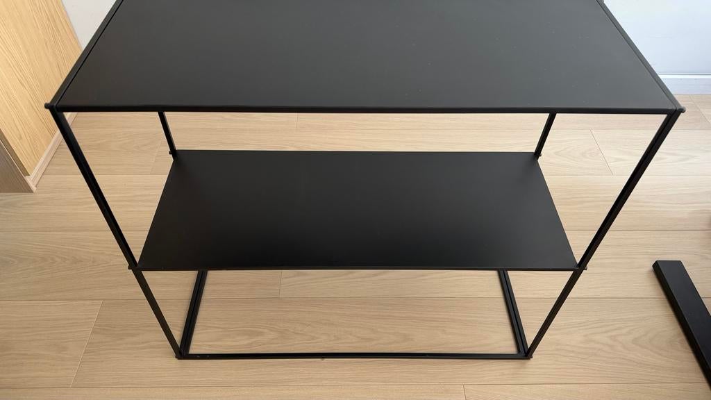 Zwart metalen bijzettafel - 78x30x68 cm, Ophalen, Gebruikt, Metaal of Aluminium, 75 cm of meer