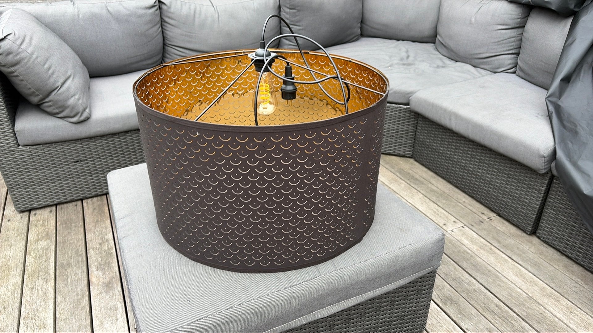 Zwarte/ gouden hanglamp, Huis en Inrichting, Ophalen, Kunststof, Zwart/goud design, E27 (groot)