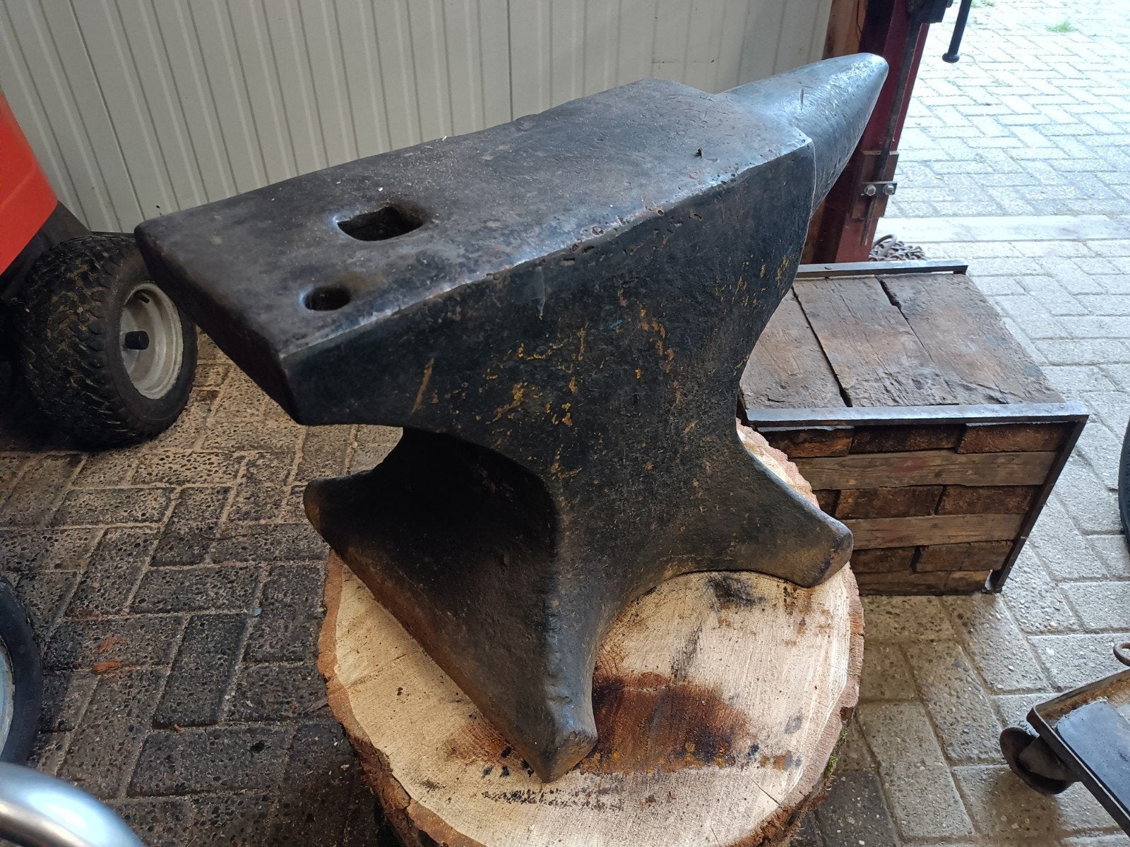 Aambeeld.  Zeer zwaar, Antiek en Kunst, Antiek | Gereedschap en Instrumenten, Ophalen