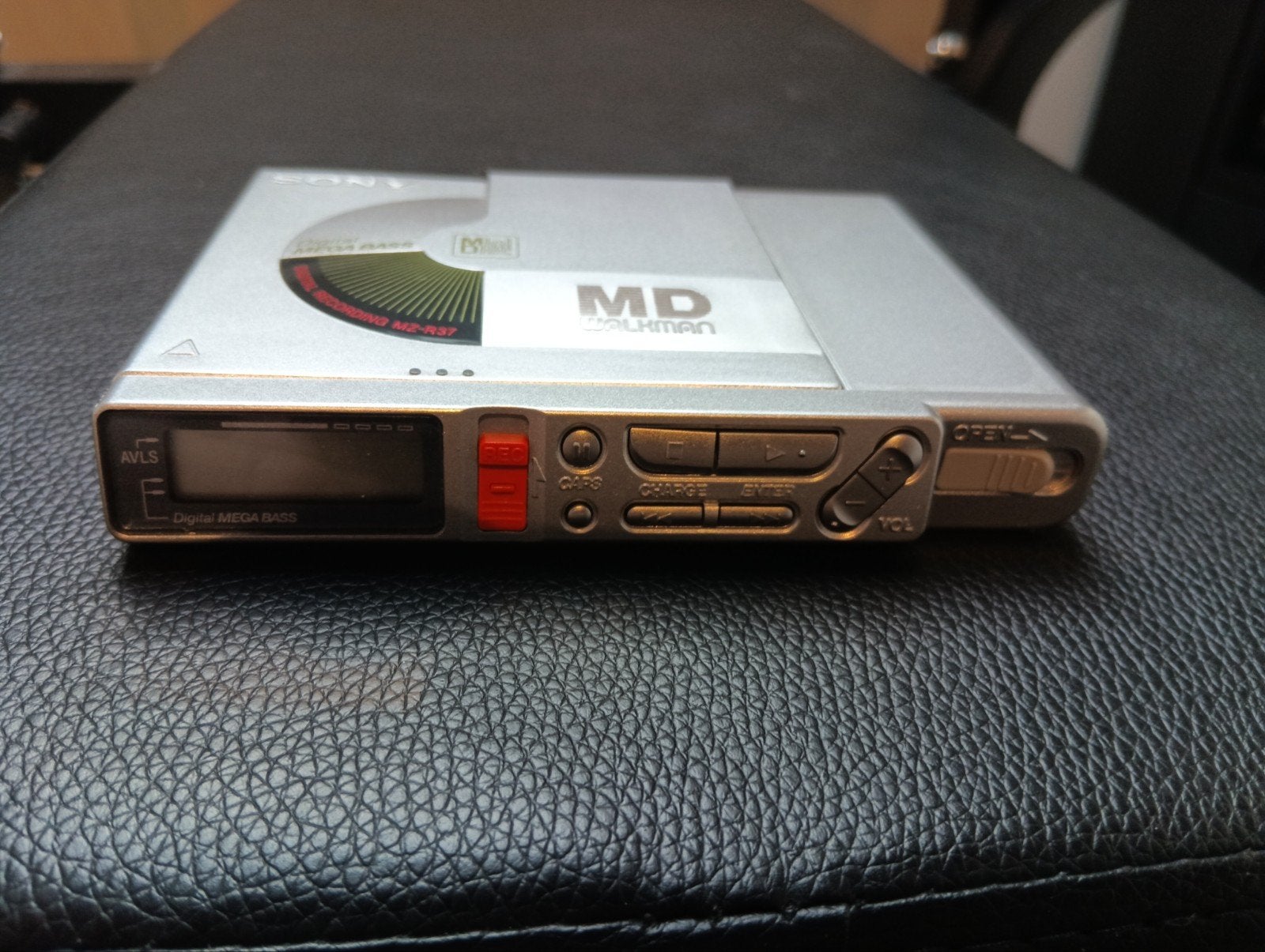 Sony portable MD speler MZ-R37, Ophalen