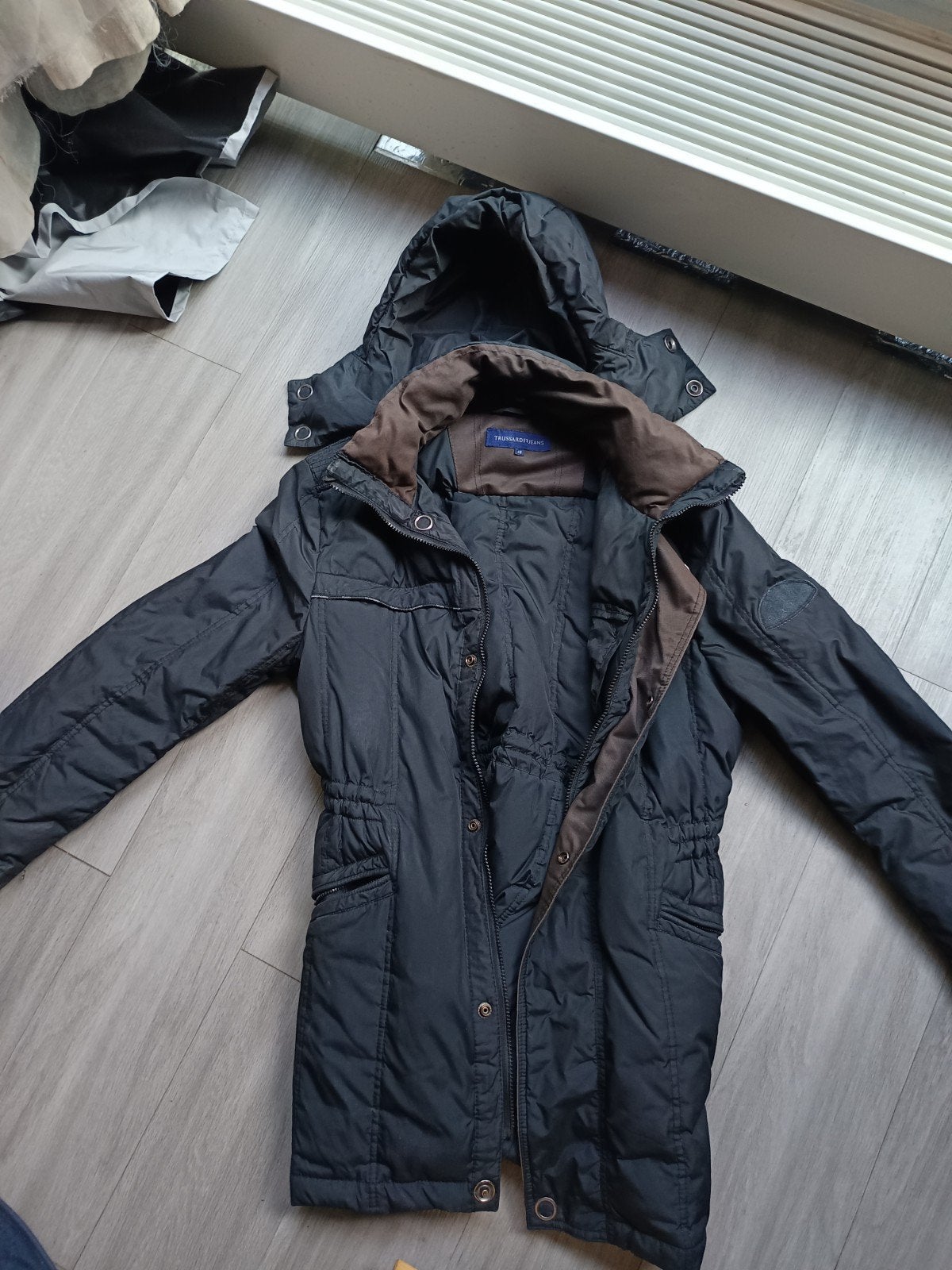 Trussardi donzen winterjas maat 48/50 (M), Ophalen, Trussardi Jeans