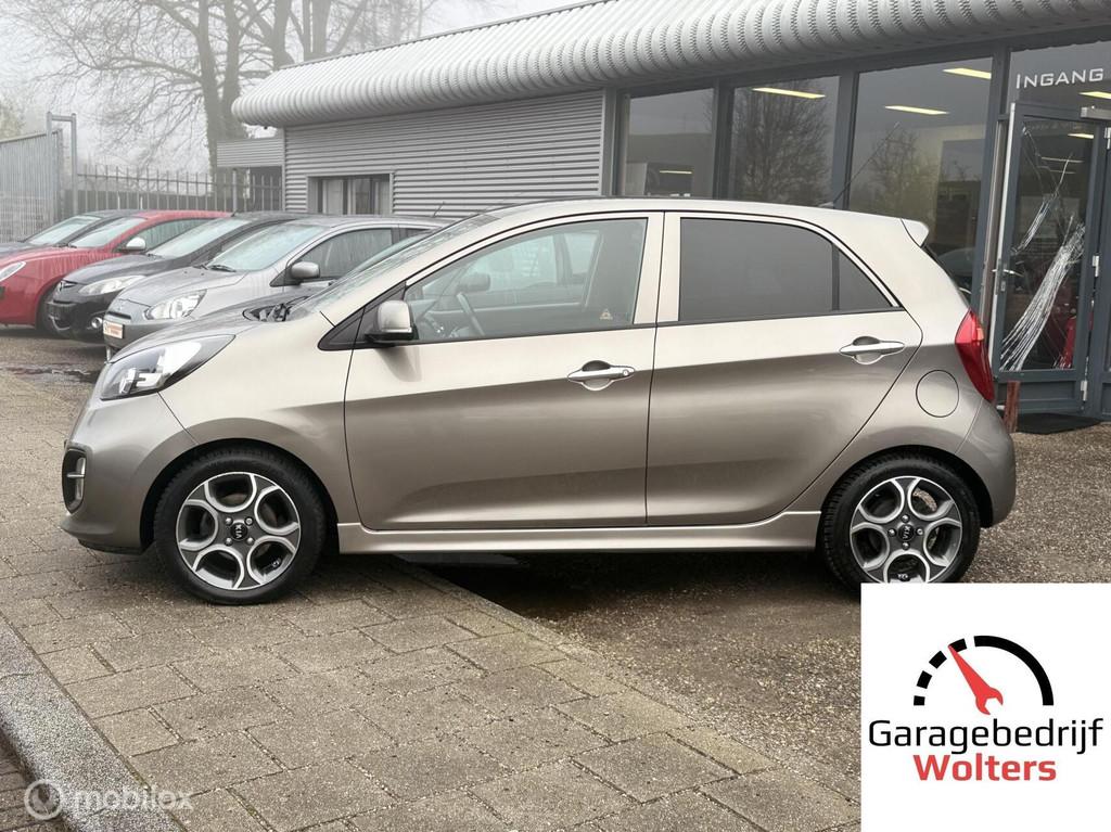 Kia Picanto 1.2 CVVT DynamicLine ECC LMV NIEUWE APK GARANTIE, Auto's, Kia, Voorwielaandrijving, Gebruikt, Zwart, 4 cilinders