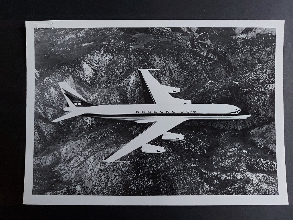 Foto van een Douglas DC-8 (F852), Ophalen of Verzenden, Gebruikt, Kaart, Foto of Prent