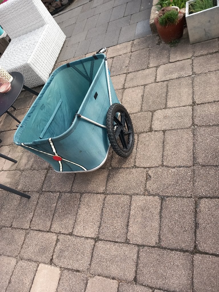 Opvouwbare fietskar met grote wielen Bykaboose, Fietsen en Brommers, Fietsaccessoires | Aanhangers en Karren, Gebruikt, Opvouwbaar