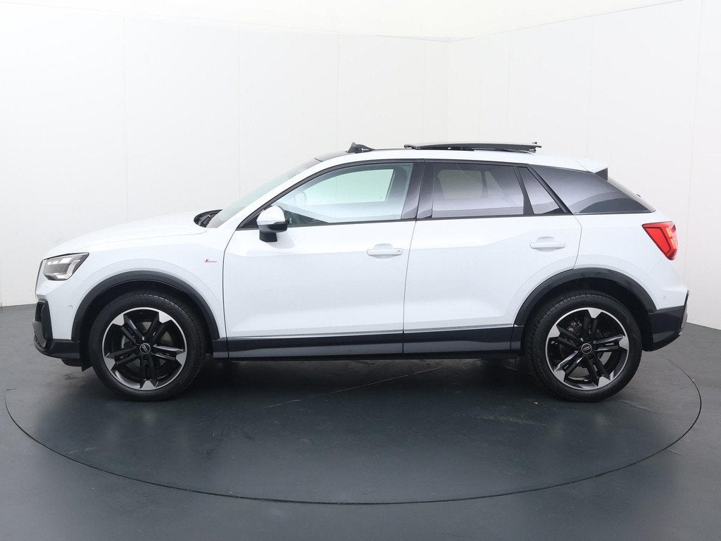 Audi Q2 35 TFSI S Edition | 150 PK | Automaat | Trekhaak | P, Auto's, Audi, 12 maanden, 4 cilinders, Leder en Stof, Wit