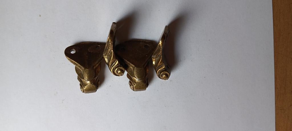4 POOTJES VOOR TAFELKLOKJE, Antiek en Kunst, Ophalen of Verzenden