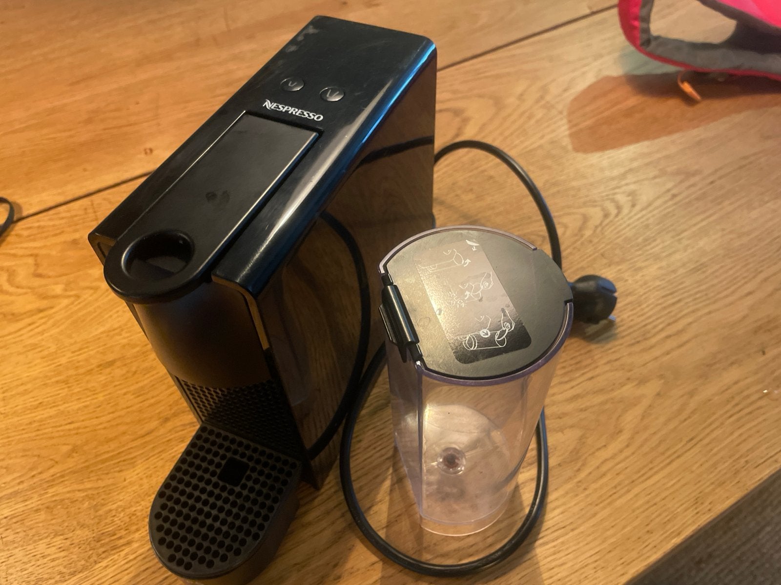 Nespresso Krups Essenza Mini - Zwart, Ophalen, Gebruikt, Espresso apparaat, 1 kopje