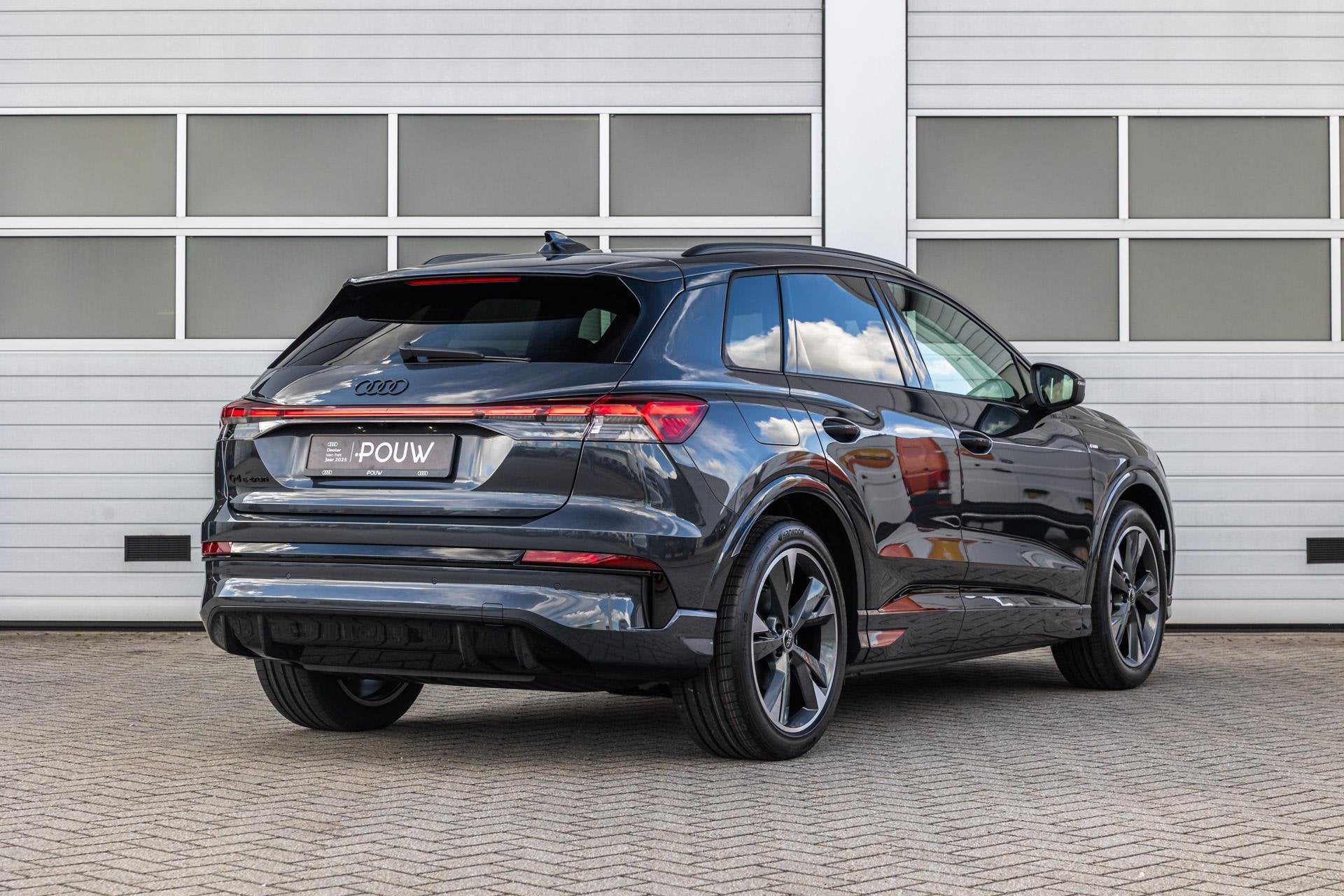Audi Q4 e-tron 286pk S edition performance 82 kWh | LMV 20'', Auto's, Automaat, 12 maanden, Achterwielaandrijving, 510 min