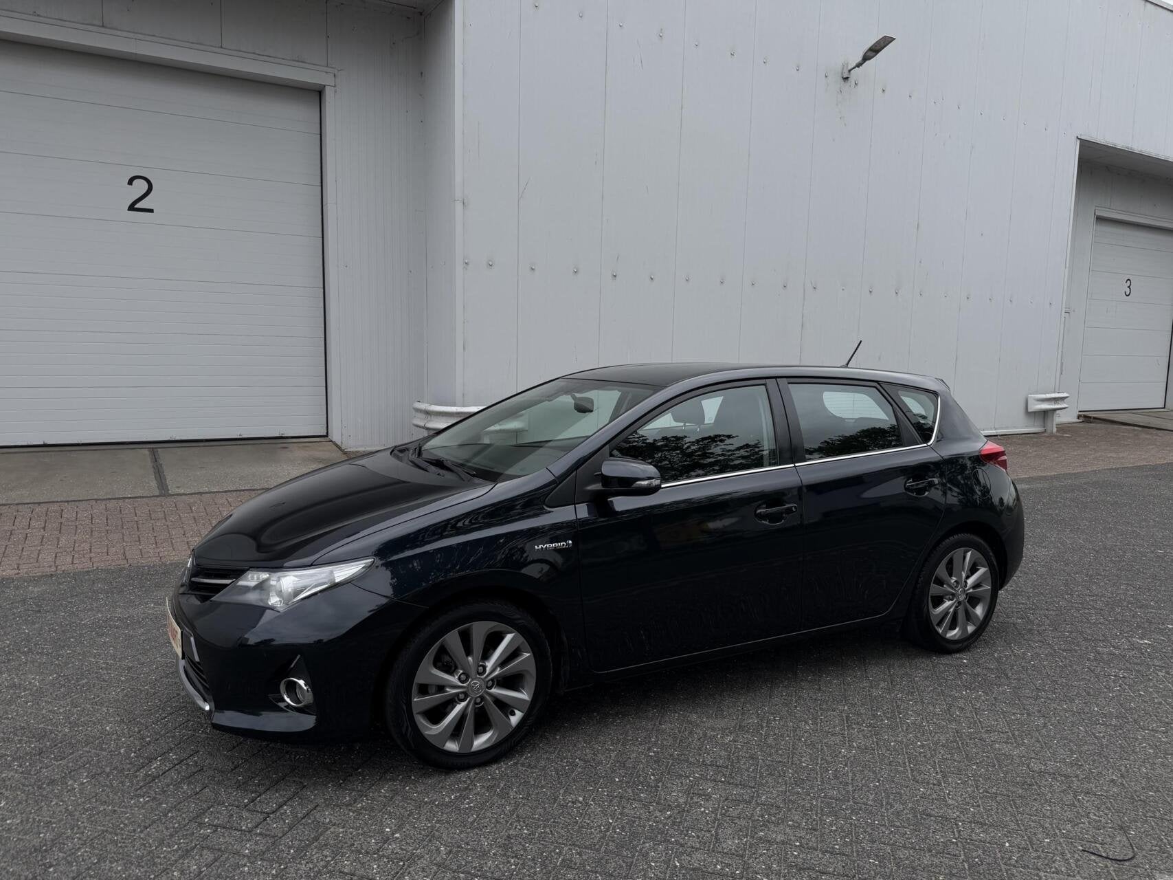 Toyota Auris 1.8 Hybrid Dynamic - CLIMA/LED/CRUISE/NAP, Auto's, Euro 5, 136 pk, Gebruikt, 4 cilinders