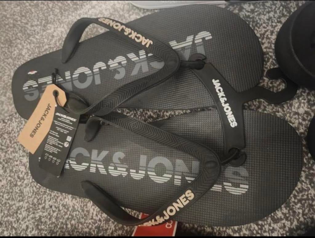 Comfortabele slippers voor heren en dames, Ophalen of Verzenden, Overige maten