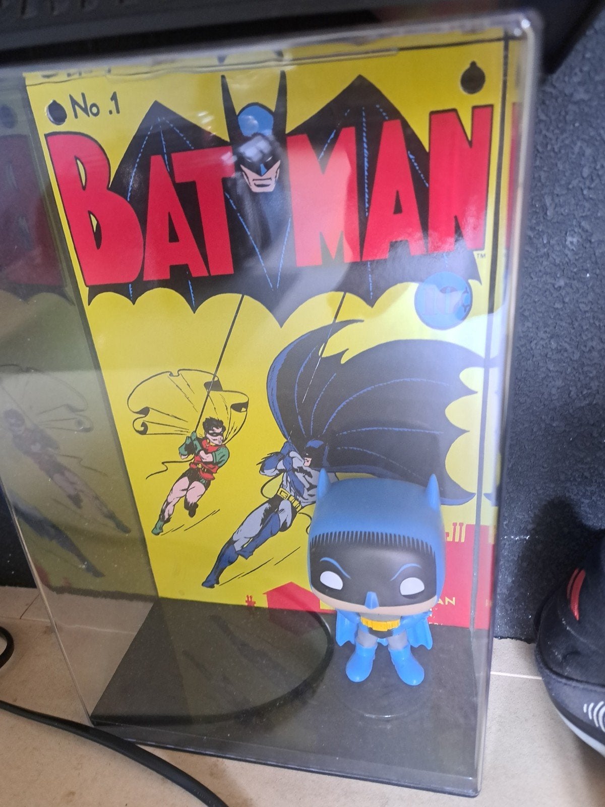 Batman poppetje in box, Ophalen of Verzenden, Zo goed als nieuw