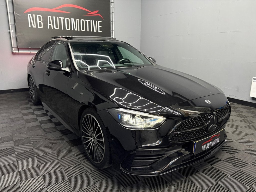 Mercedes-Benz C-klasse 200 AMG Line, Automaat, Achterwielaandrijving, 4 cilinders, Zwart