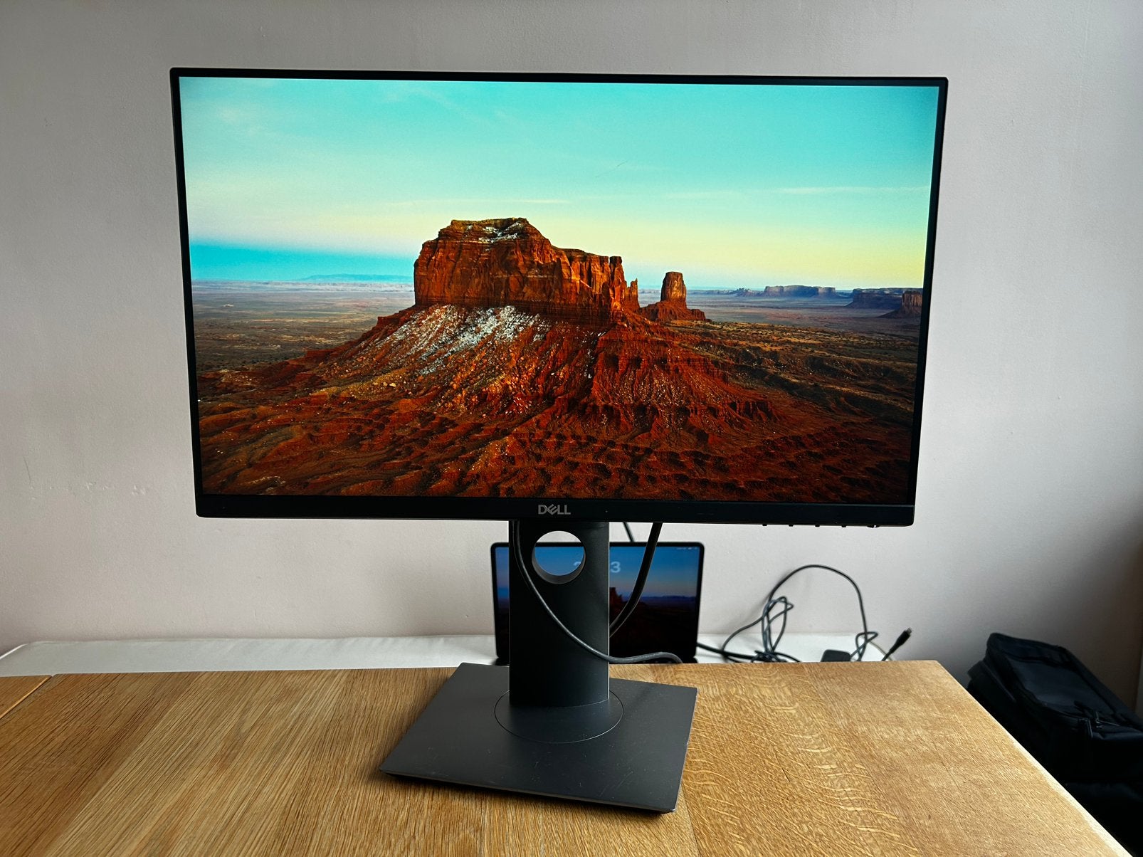Dell Monitor Stand 22”, Ophalen, HDMI, IPS, Full HD