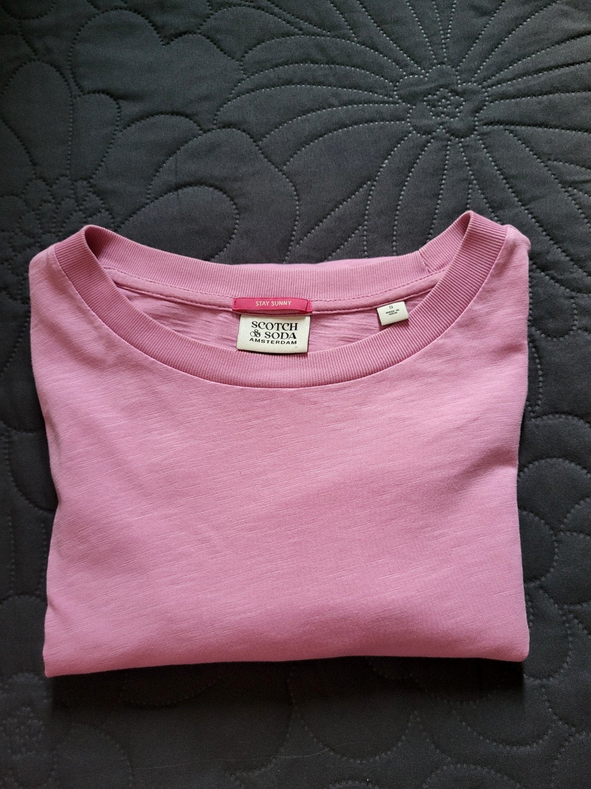 Scotch & Soda T-shirt roze - Maat S - Zo goed als nieuw, Kleding | Heren, T-shirts, Ophalen of Verzenden, Zo goed als nieuw, Roze