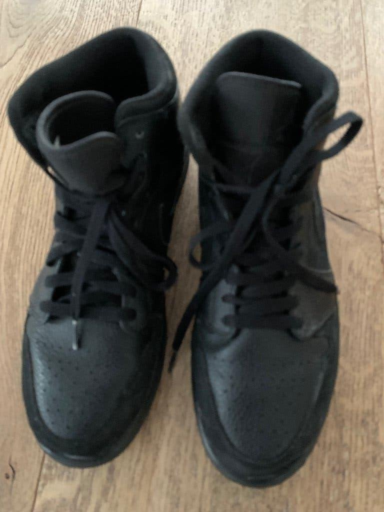 Heren schoenen, Zwart, Ophalen of Verzenden, Nike Air Jordan, Sneakers of Gympen