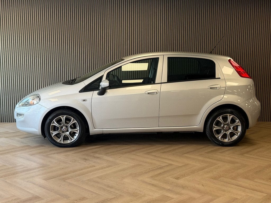Fiat Punto Evo 0.9 TwinAir Sempre AIRCO NAVIGATIE CRUISE BLU, Voorwielaandrijving, Stof, Gebruikt, Euro 6