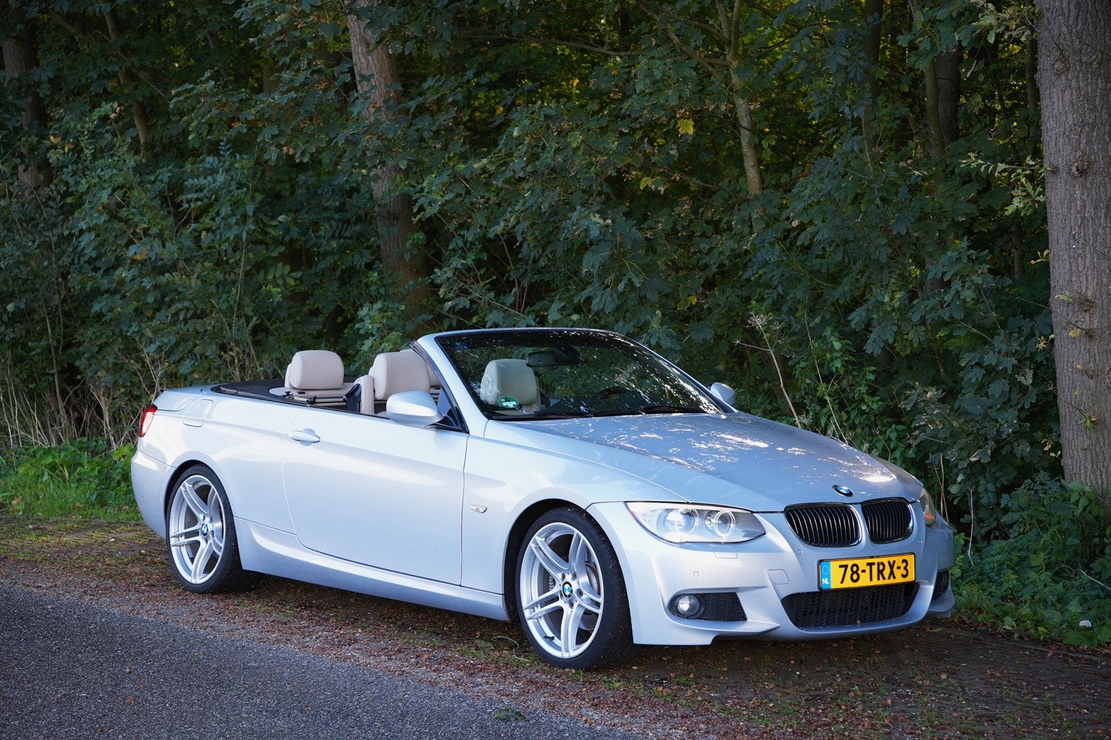 BMW 325i Cabrio 2012 / Individuele / M Sport / Grote Beurt, Auto's, 745 kg, Achterwielaandrijving, Beige, Cabriolet