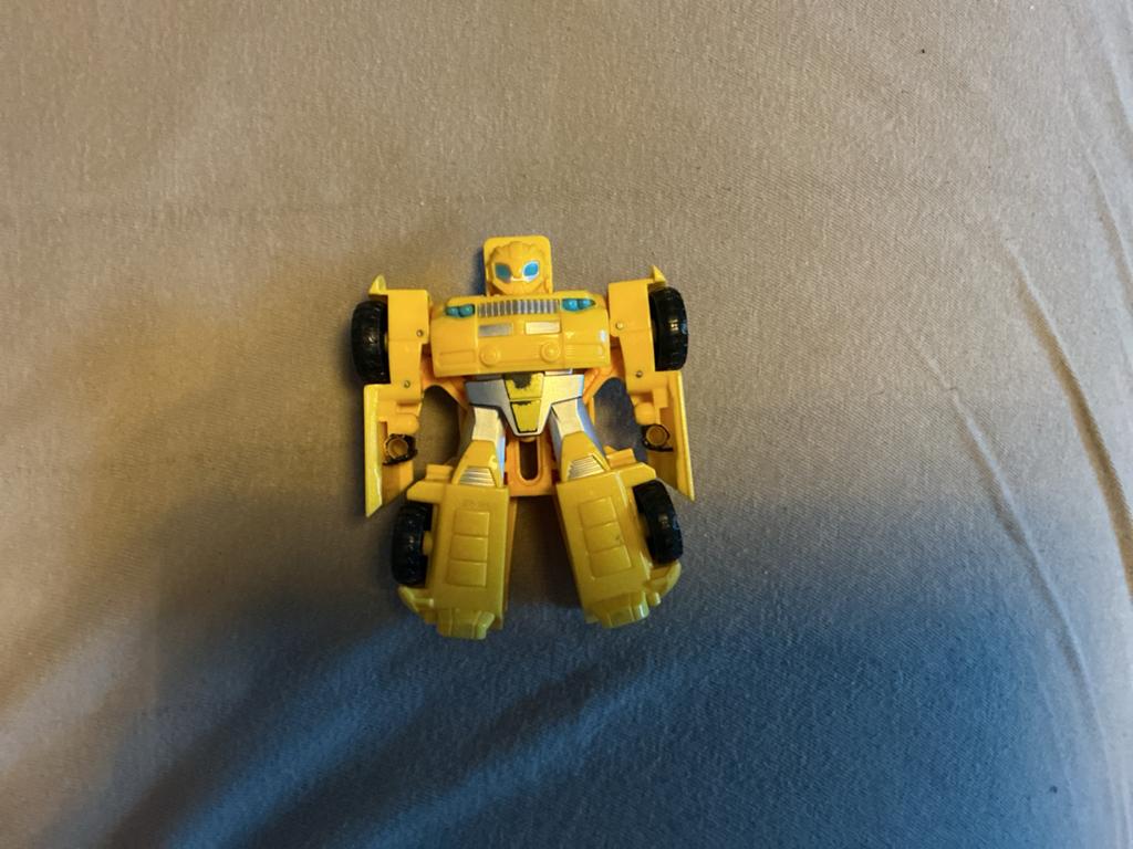 Transformers Bumblebee actiefiguur - Auto naar robot, Ophalen, Gebruikt